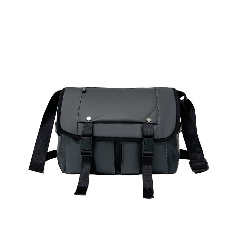 Fashionable shoulder bag with versatile interior layout Kalsten