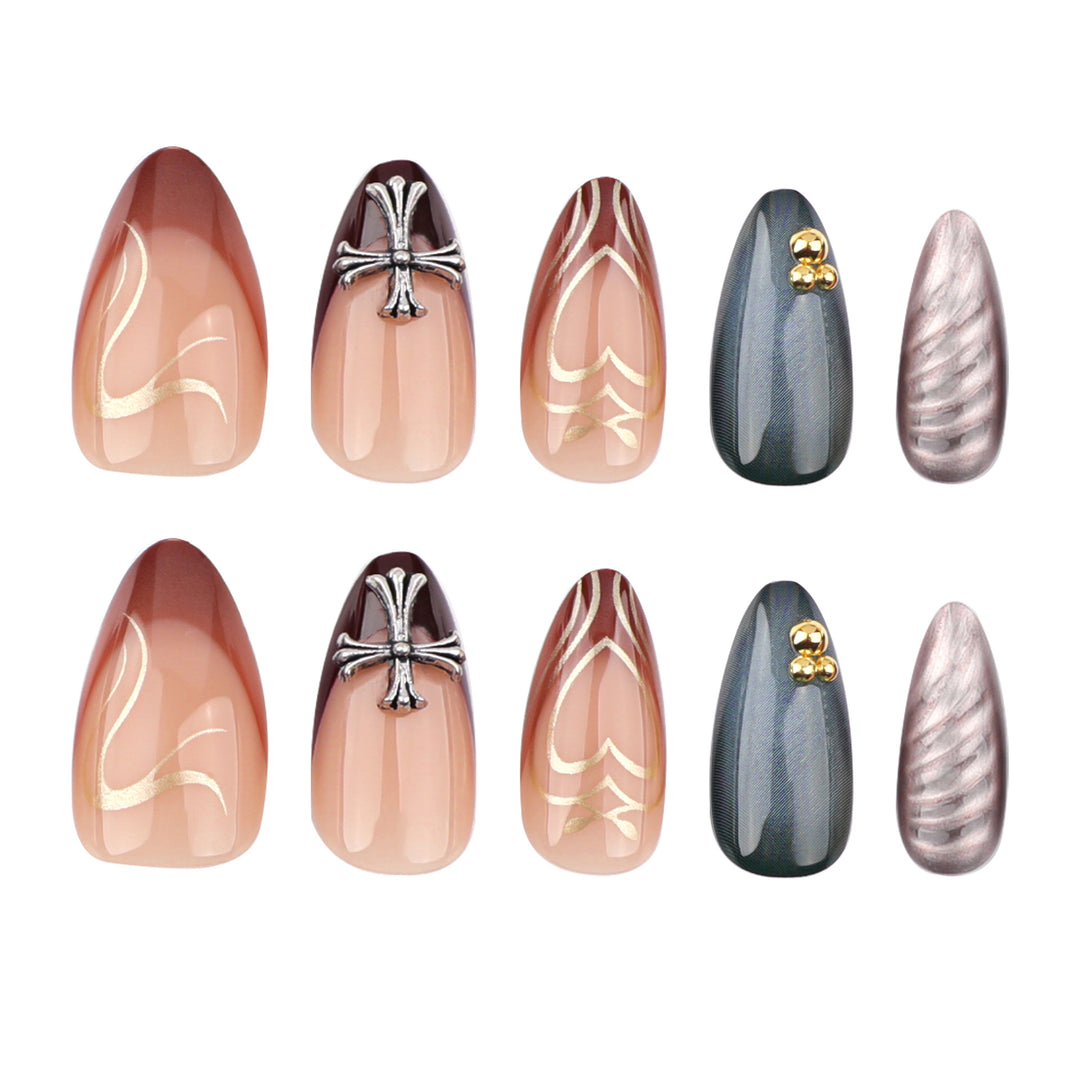 Artful and elegant nail decoration Kalsten
