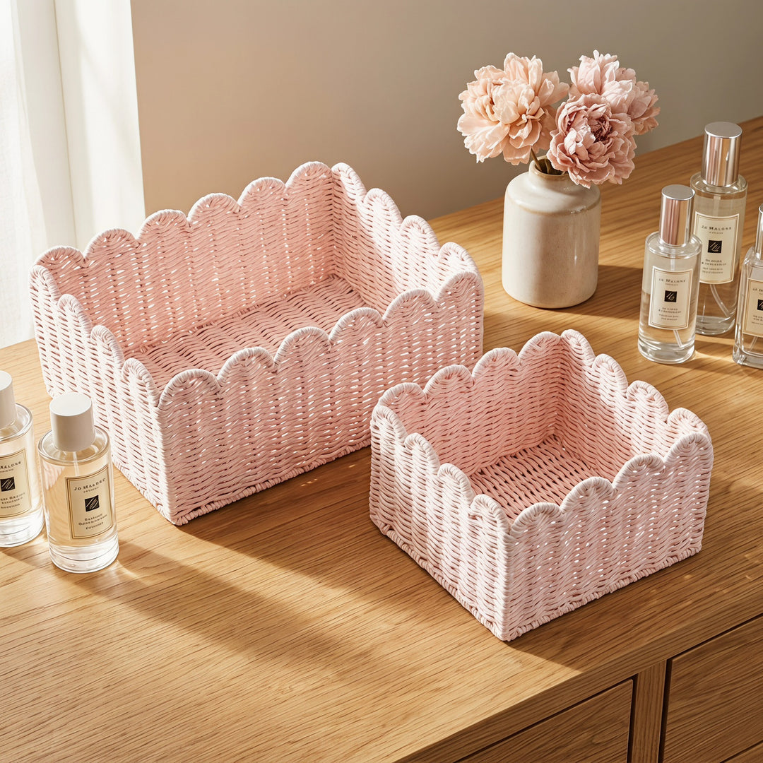 Modern storage basket with wavy edge Kalsten