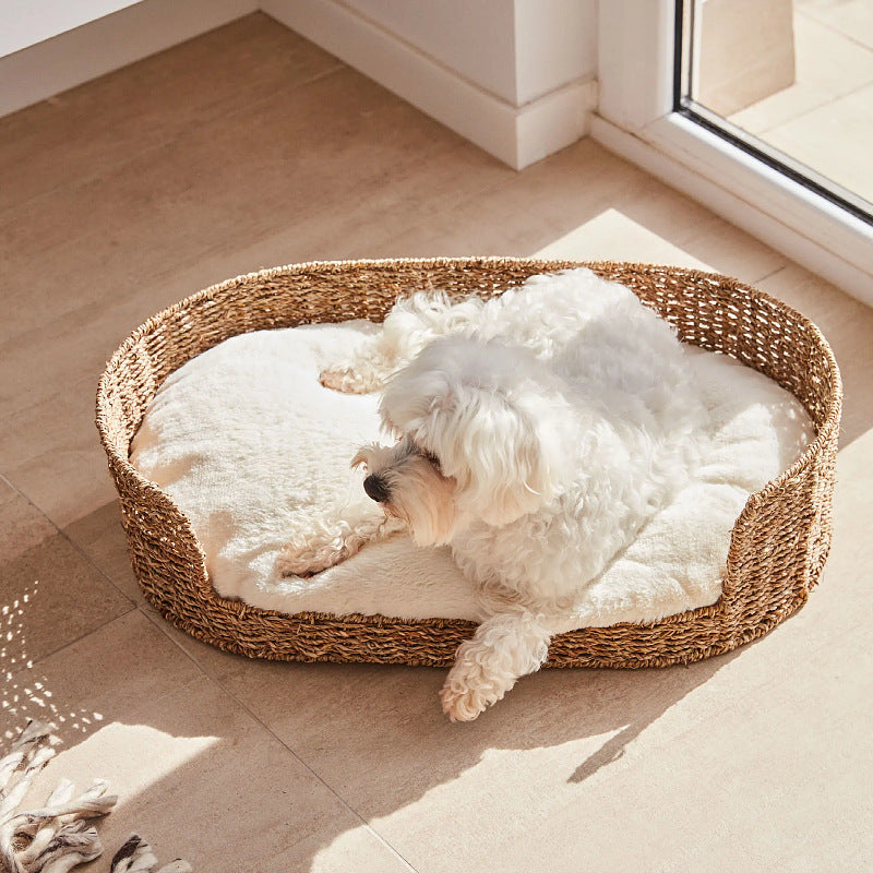Cozy and stylish dog bed made of braided material Kalsten