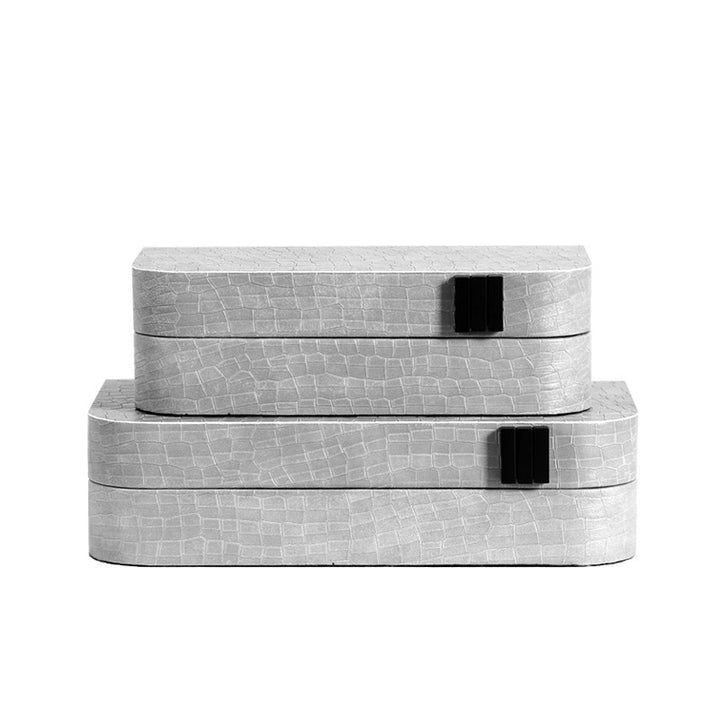 Storage box