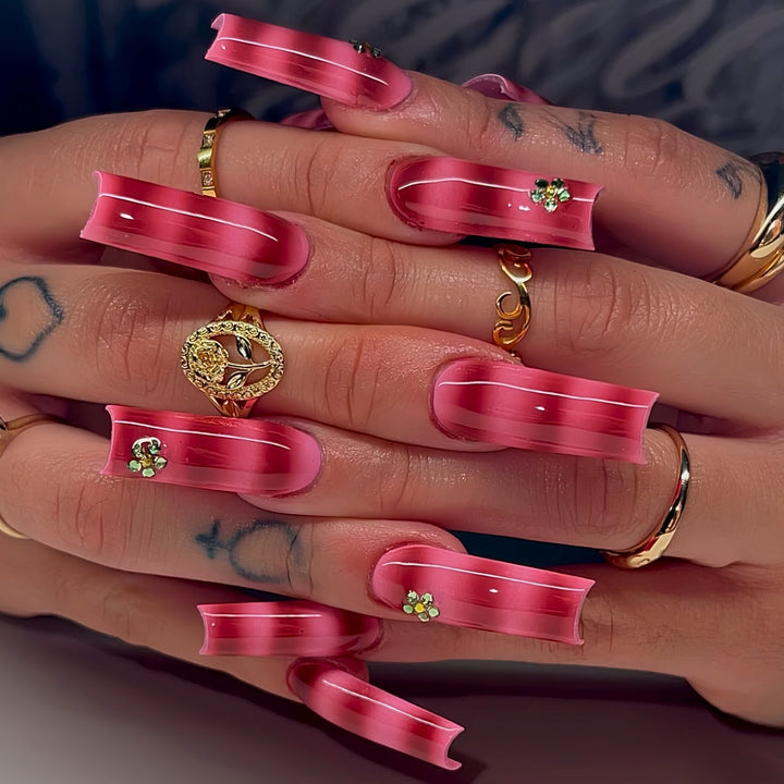 Glamorous Acrylic Nail Art Kalsten