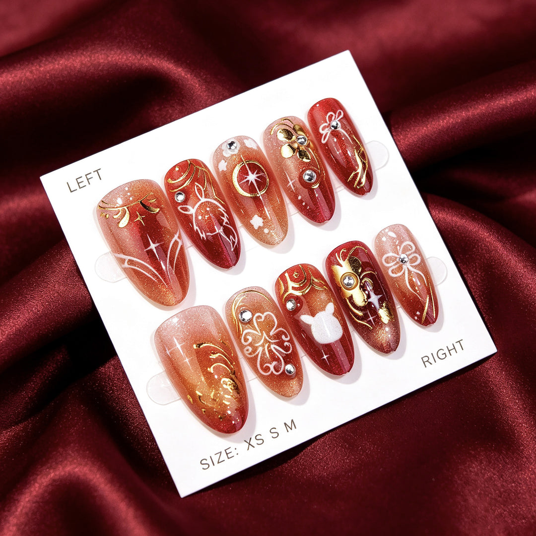 Artistic Press-On Nail Art Set with Floral and Metallic Emblems Kalsten