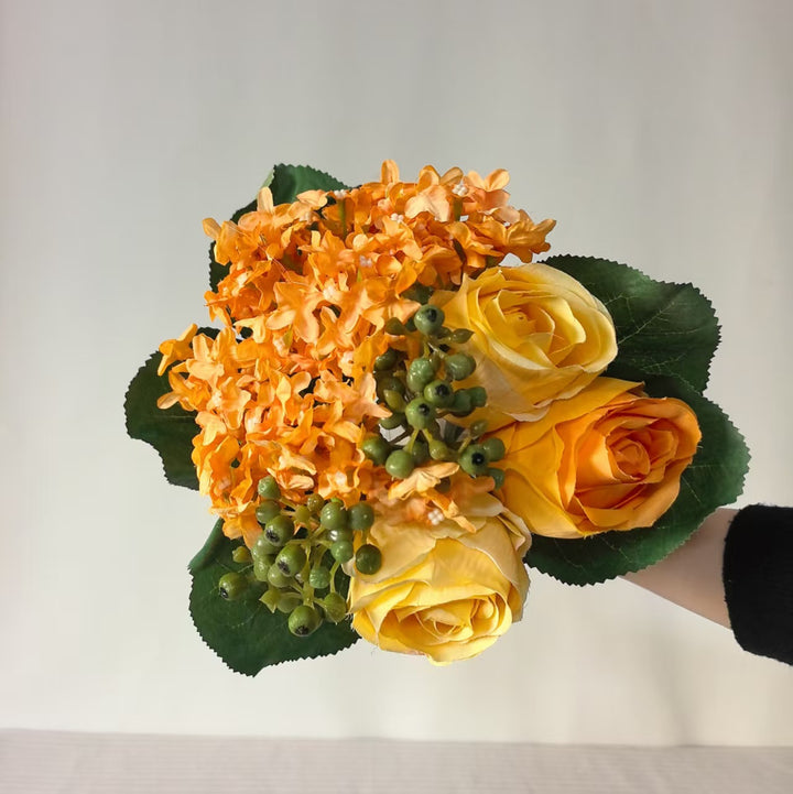 Romantic Floral Handheld Bouquet