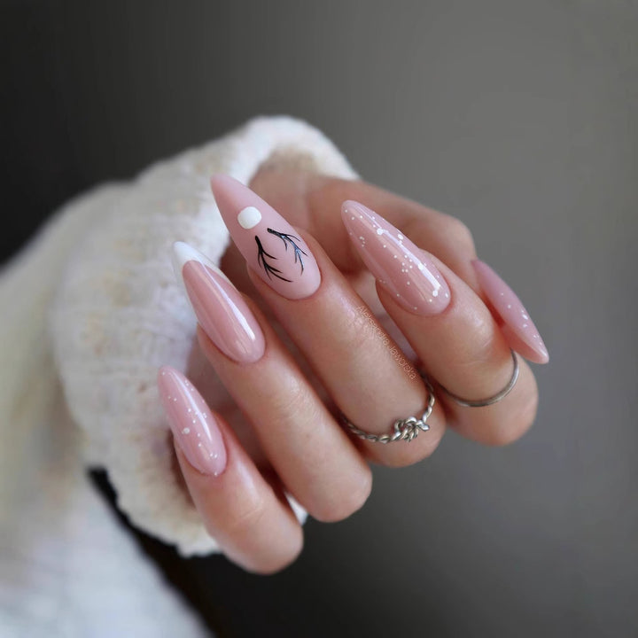 Artistic Winter-Themed Nail Art Kalsten