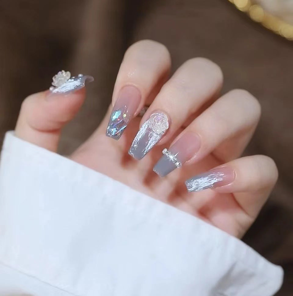 Exquisite and creative nail art Kalsten