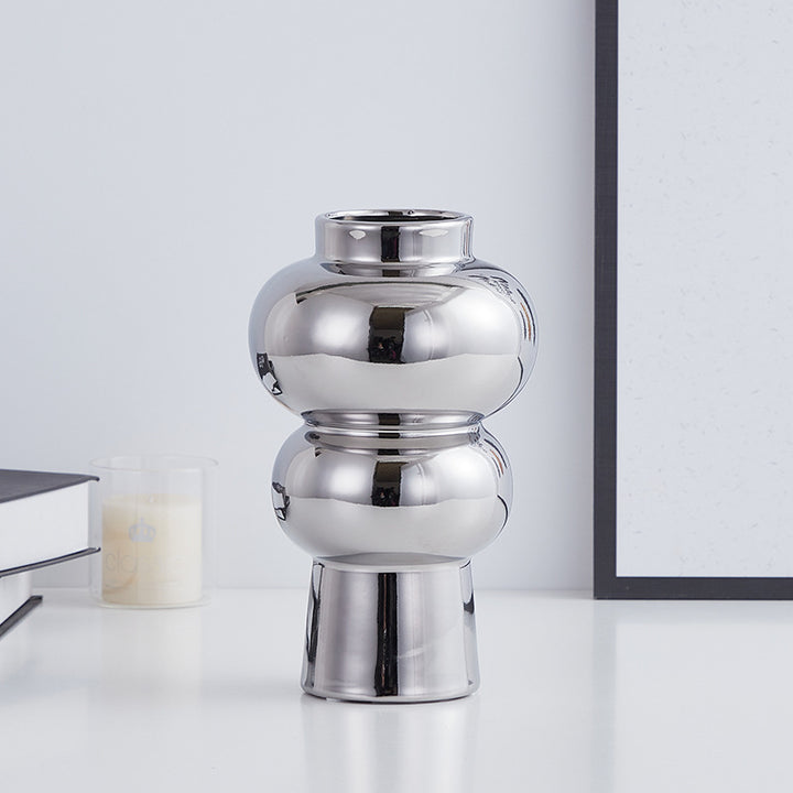 Elegant Modern Ceramic Vase Kalsten