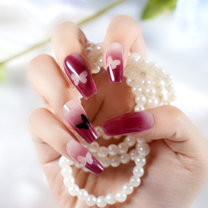 Heart-Patterned Press-On Nail Art Set Kalsten