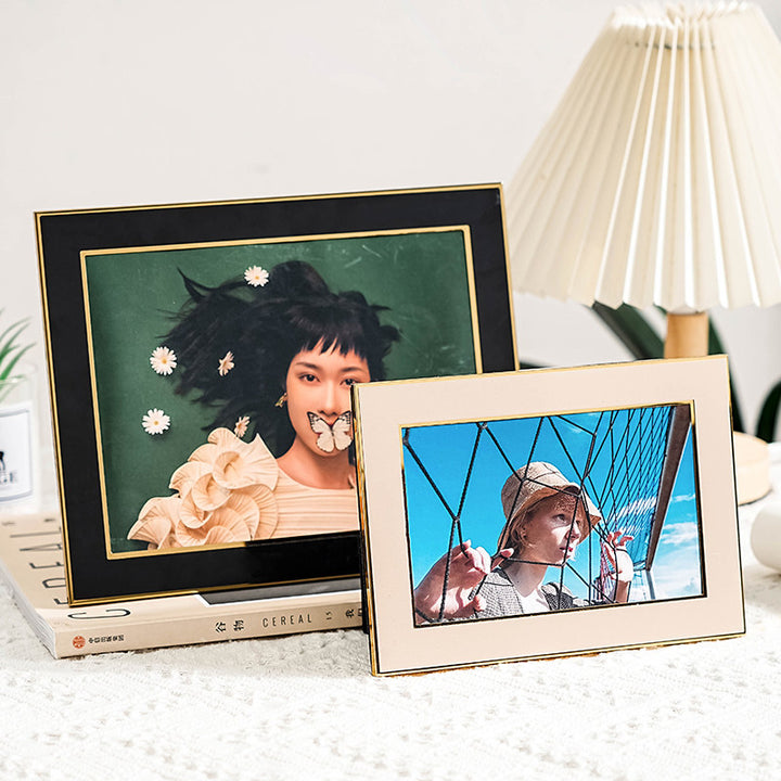 Decorative Dual-Photo Artwork Frame for Home