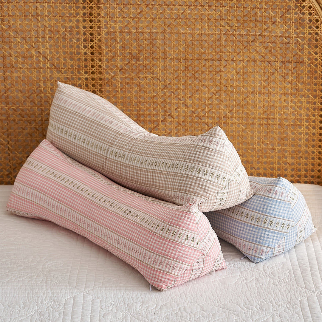 Neck support roll with elegant striped design Kalsten