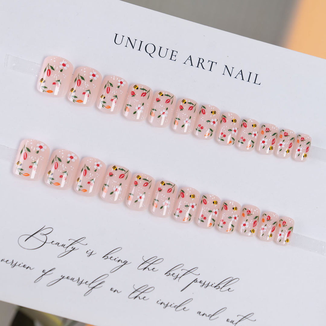 Floral-Designed Short Press-On Nails