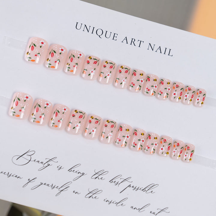Floral-Designed Short Press-On Nails
