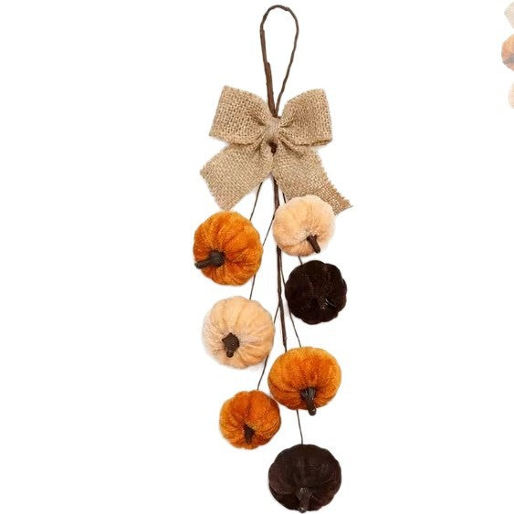 Autumn hanging pumpkin garland made of velvet with jute ribbon