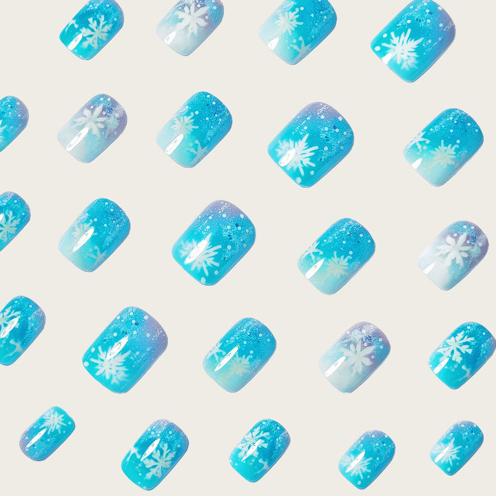 Seasonal Snowflake-Themed Press-On Nail Set Kalsten