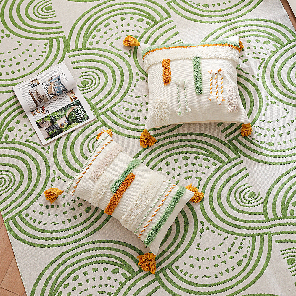 Decorative cotton cushion with hand-tufted relief and decorative tassels Kalsten