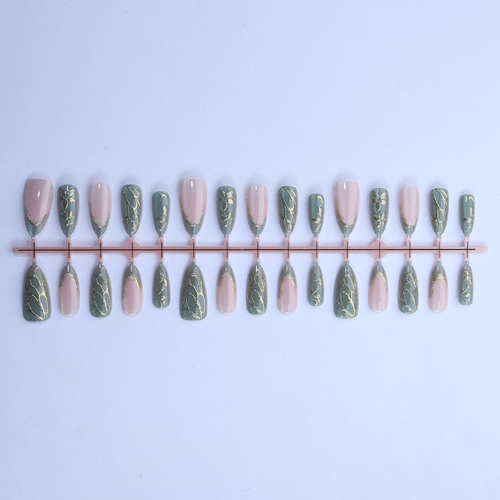 Artistic Nail Art Set with Gold and Leaf Design Kalsten