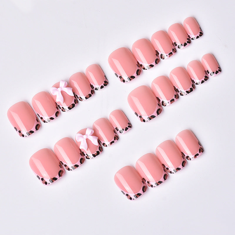 Leopard Print Press-On Nail Art Set with  Details