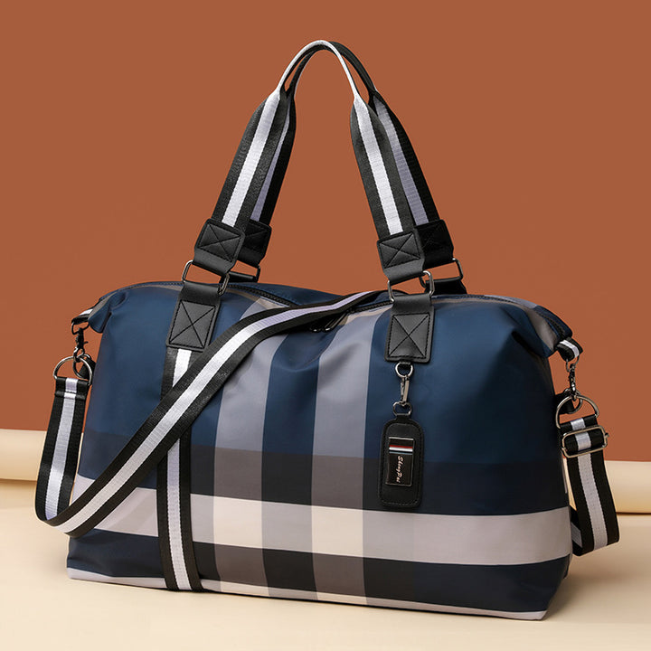 Sporty travel bag with intelligent compartment design Kalsten