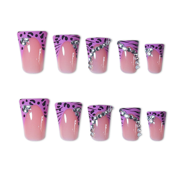 Glamorous Press-On Nail Set with Decorative Accents Kalsten