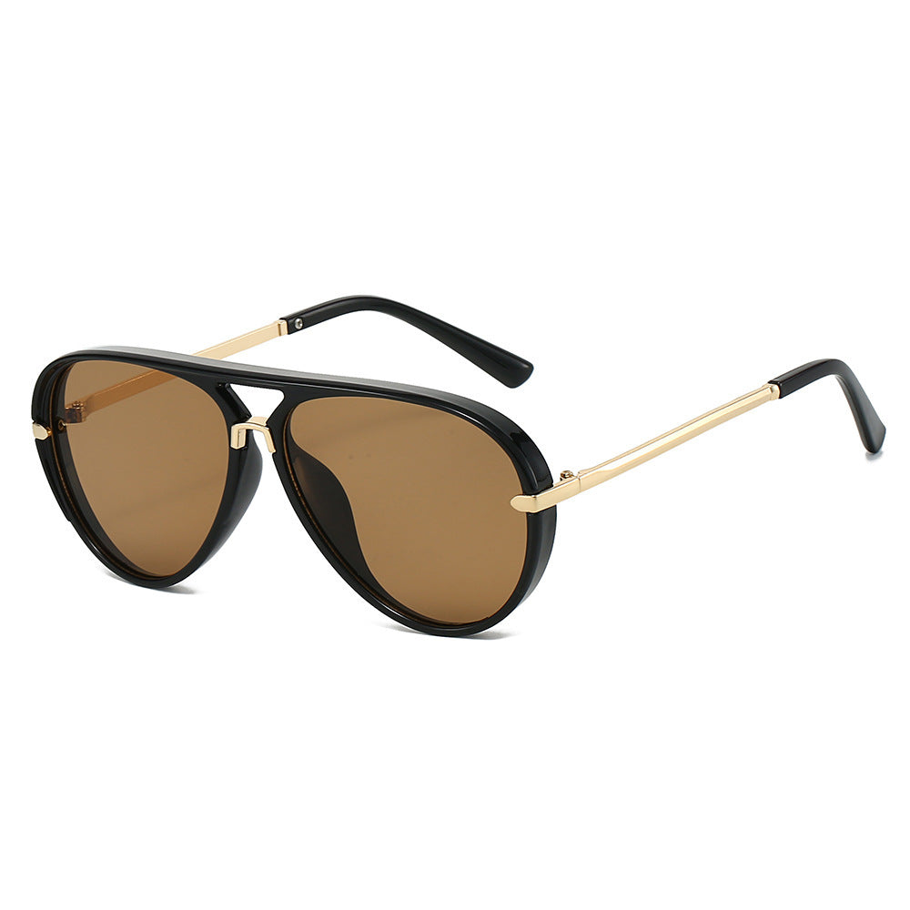 Elegant Aviator Sunglasses with Gold Accents Kalsten