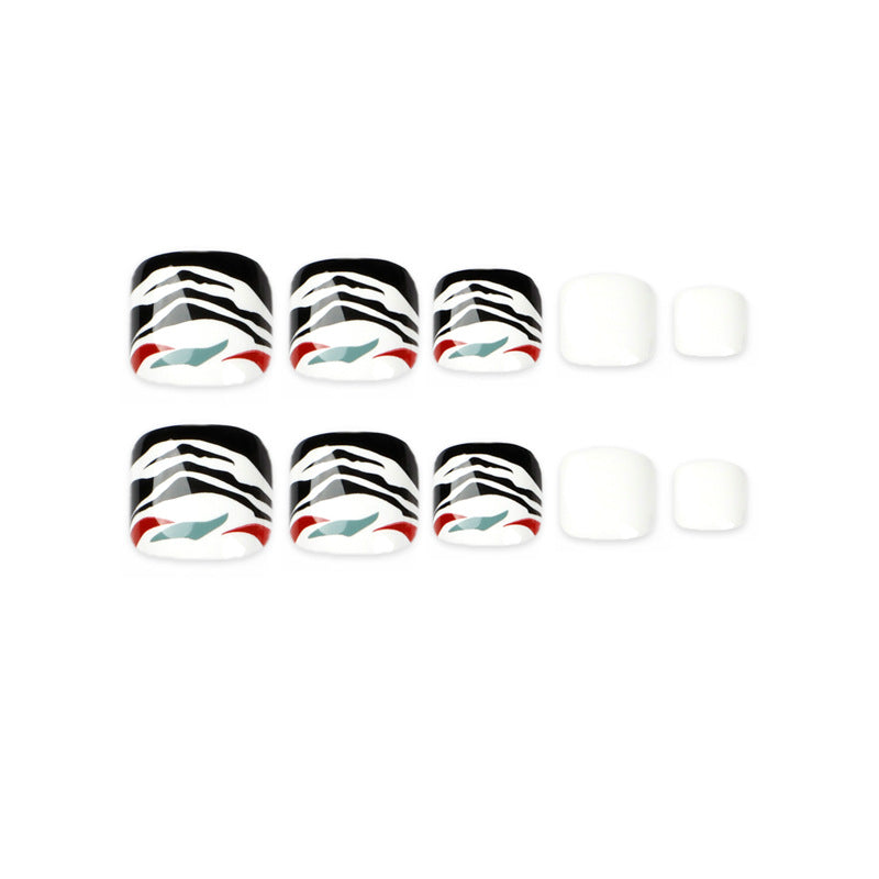 Creative toenail enhancement Kalsten