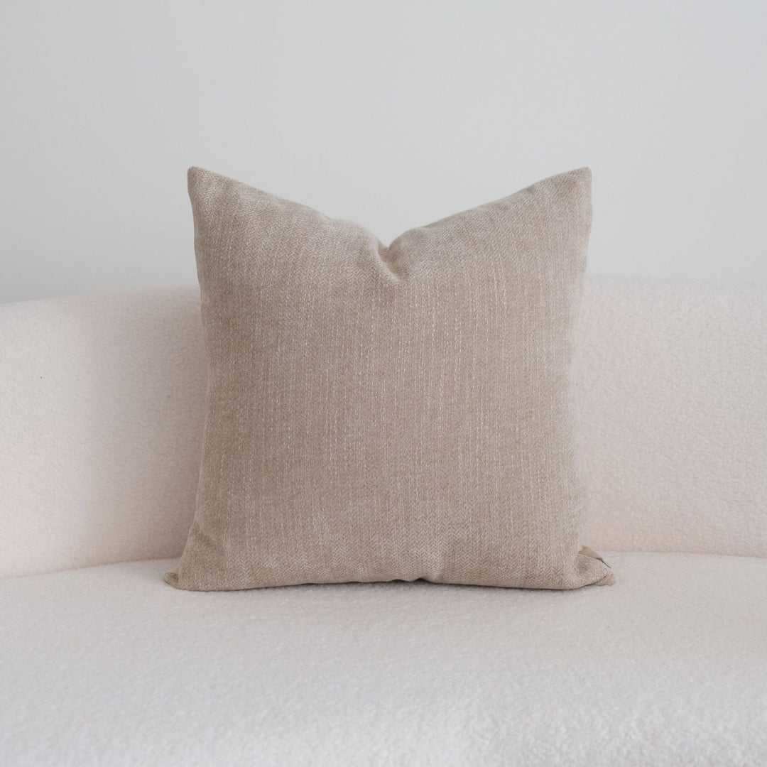 Decorative Throw Pillow for Sofa and Bed