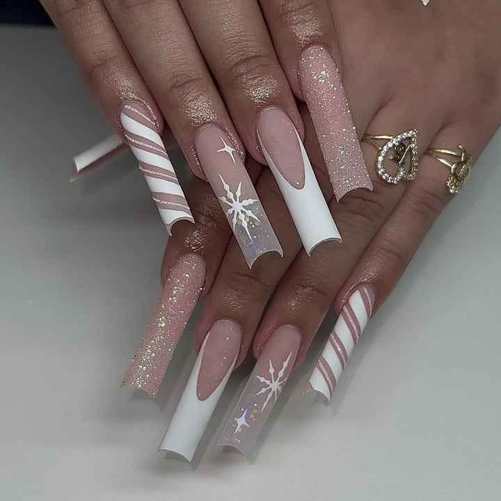 Creative Nail Art Set with Festive Candy Cane Design and Glittering Accents Kalsten
