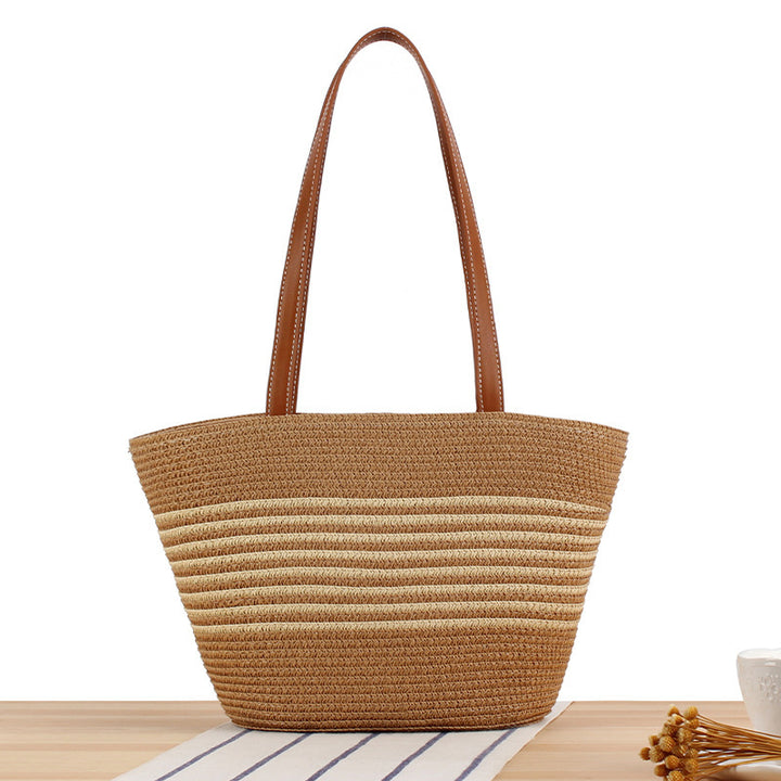 Tote bag with structured design made of natural wicker Kalsten