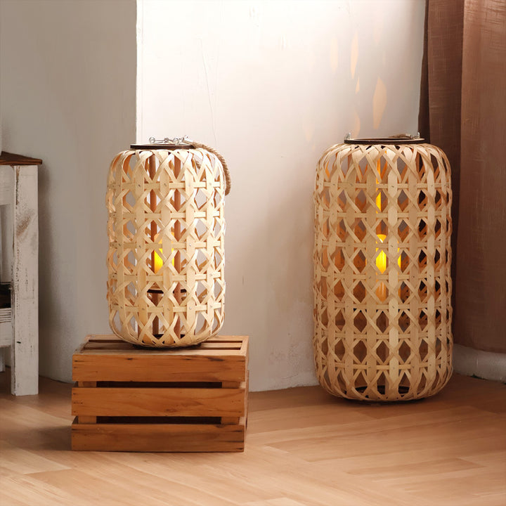 Handcrafted lantern in natural design Kalsten