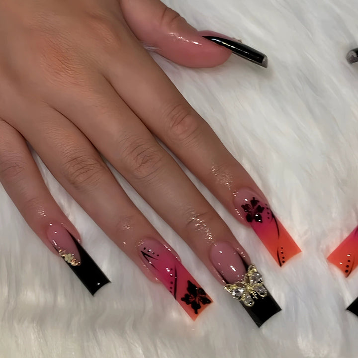 Decorative Long Press-On Nail Extensions Kalsten