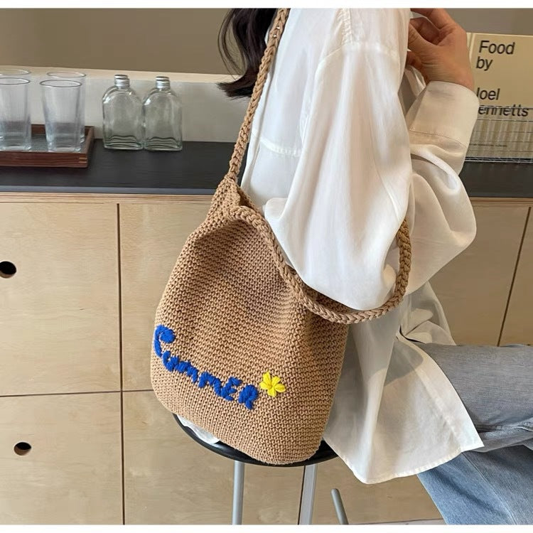 Hand-knotted shopping bag with cheerful summer design Kalsten