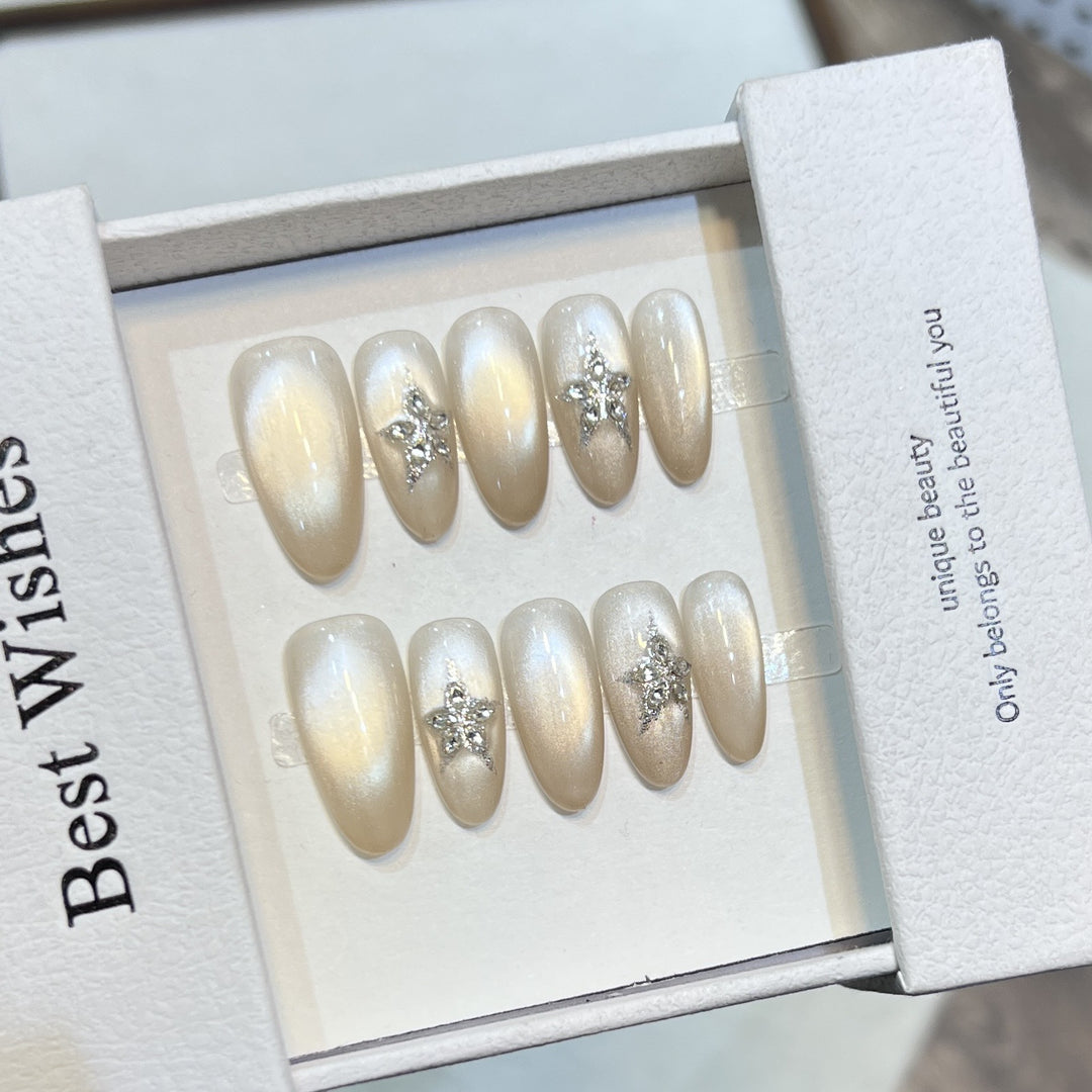 Star-Embellished Press-On Nail Art Set Kalsten
