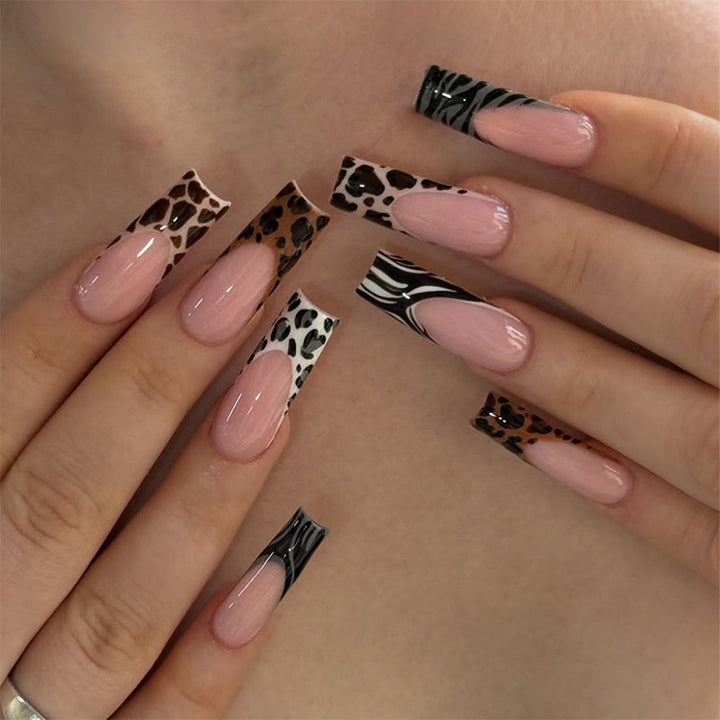 Artistic Patterned Press-On Nail Set kalsten