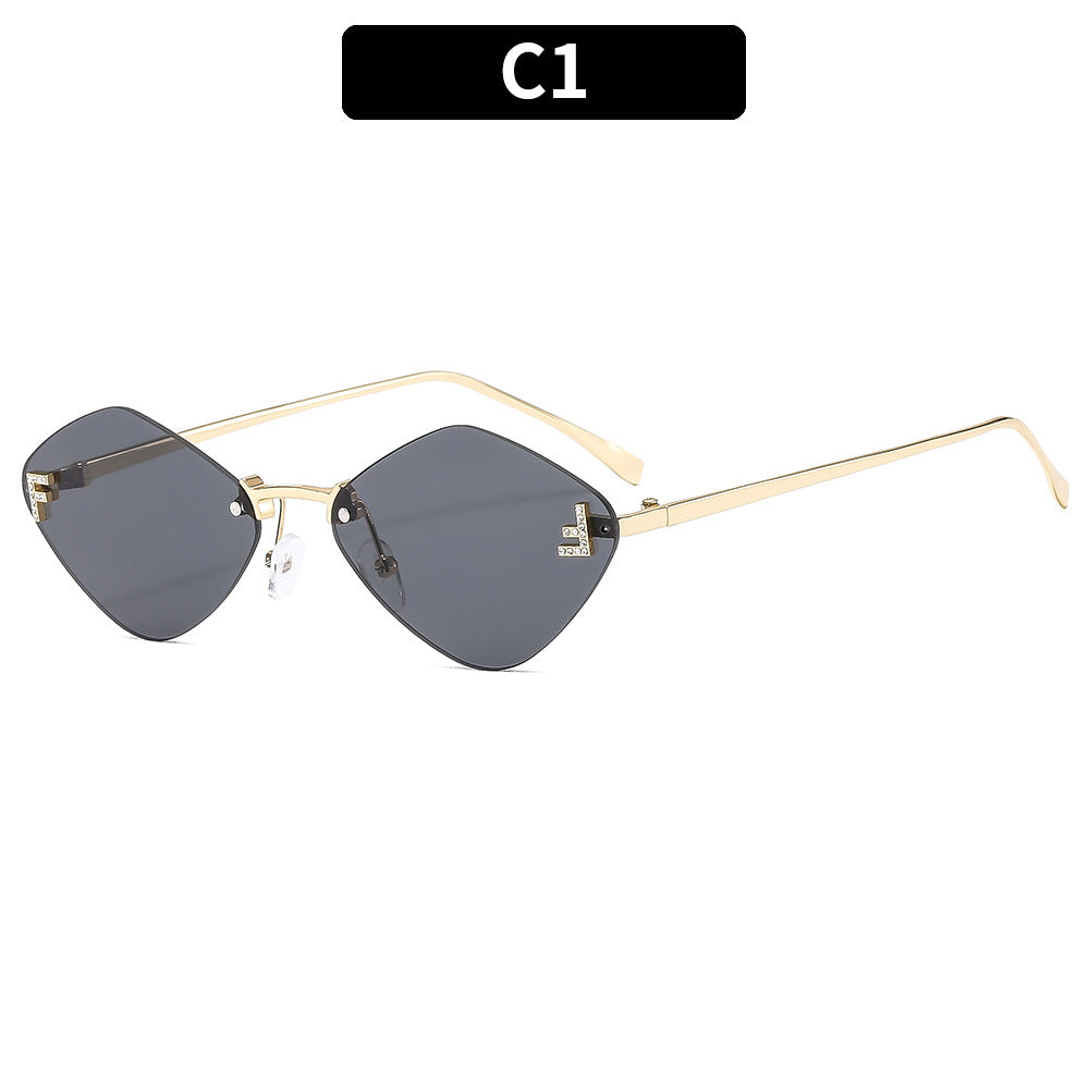 Geometric Metal Frame Sunglasses