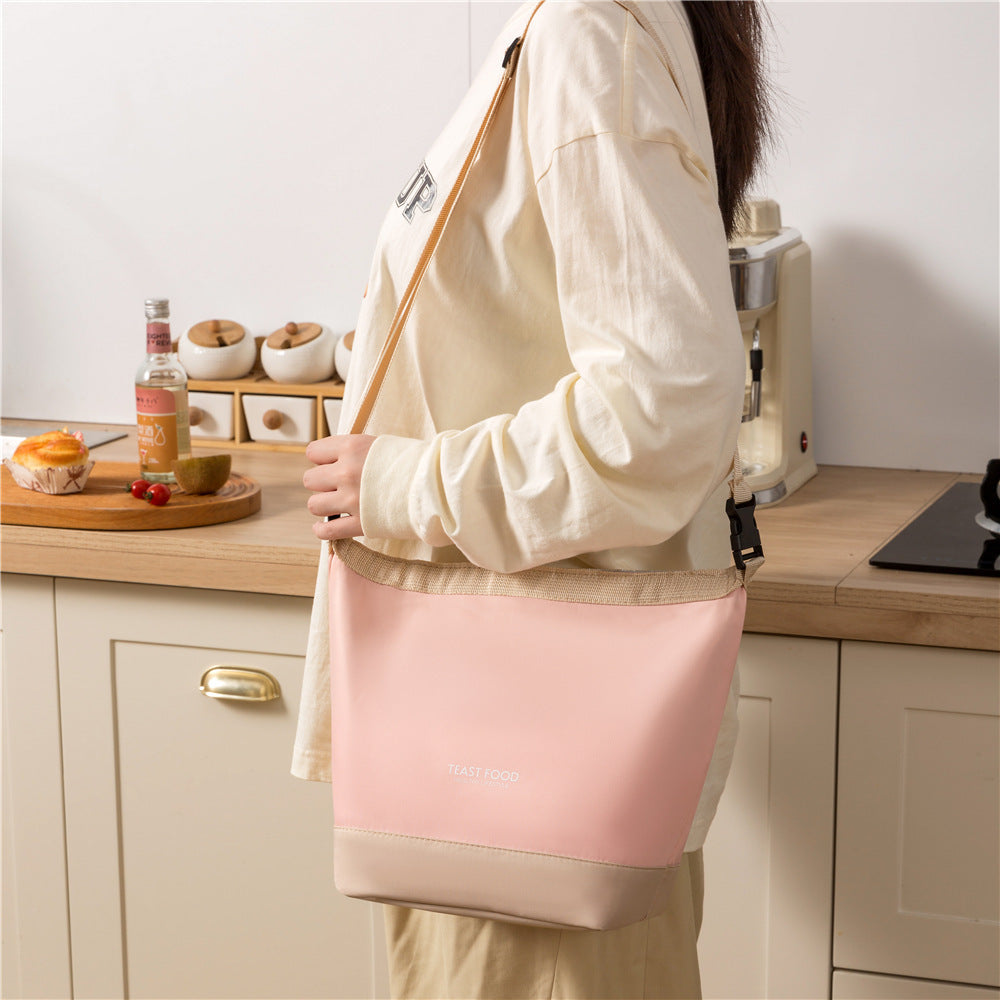Insulated Lunch Tote