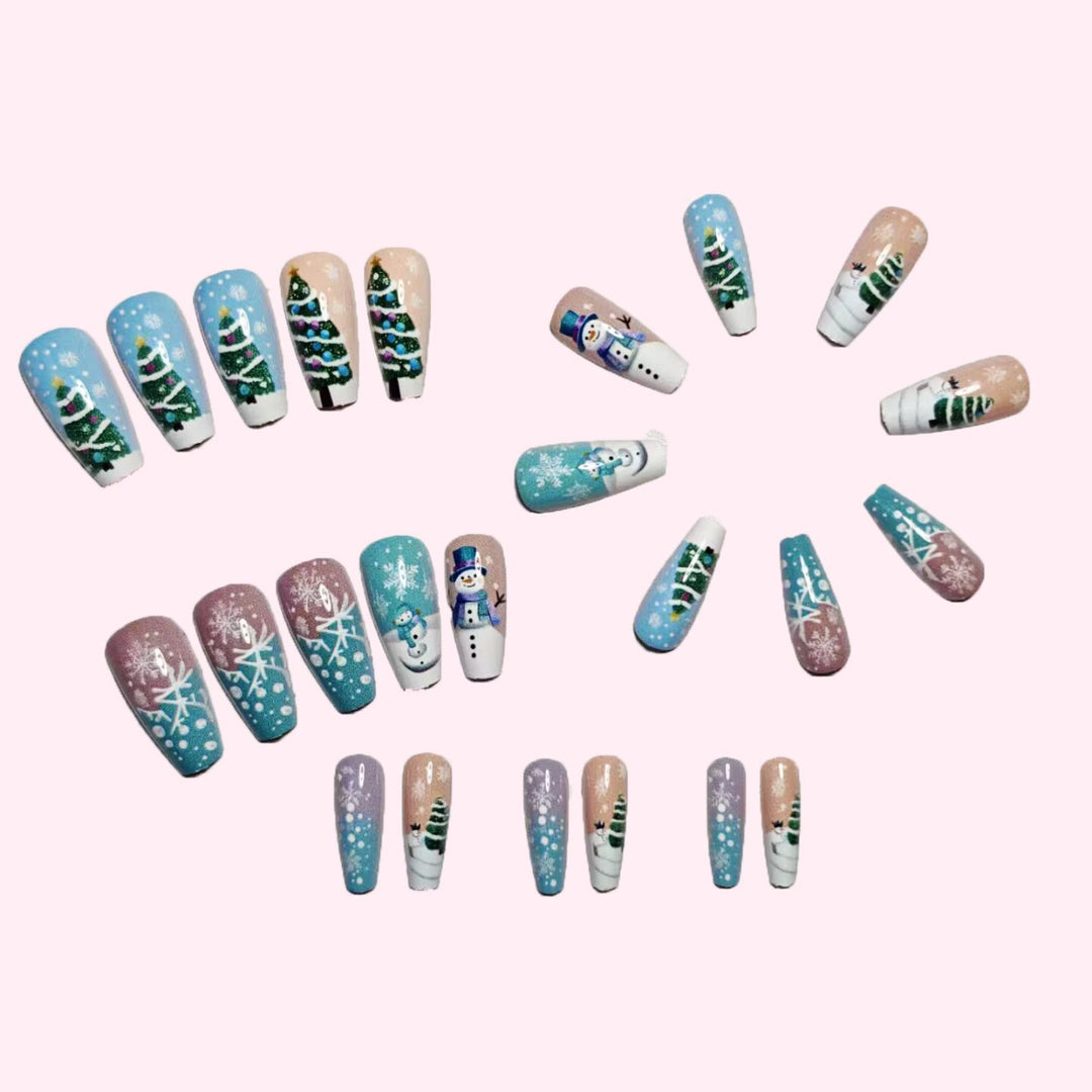 Festive Holiday Nail Art Design