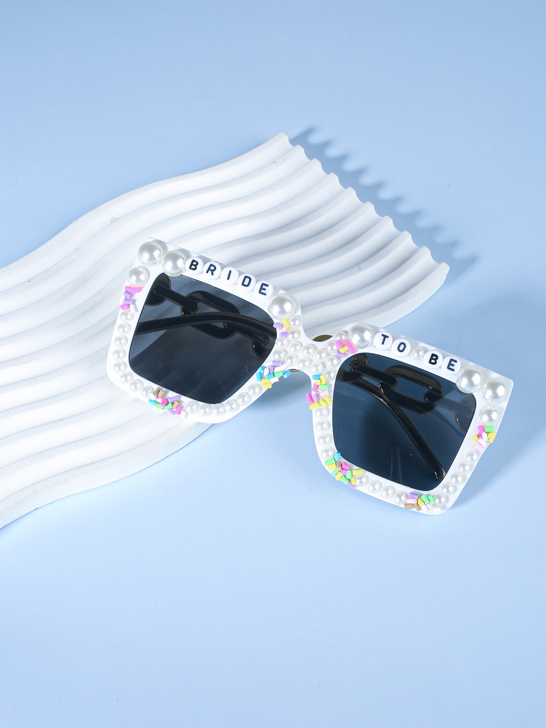 Decorative Birthday-Themed Fashion Sunglasses Kalsten
