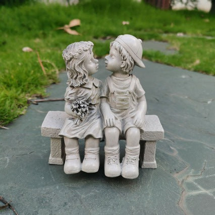 Decorative Friendship Figure Kalsten