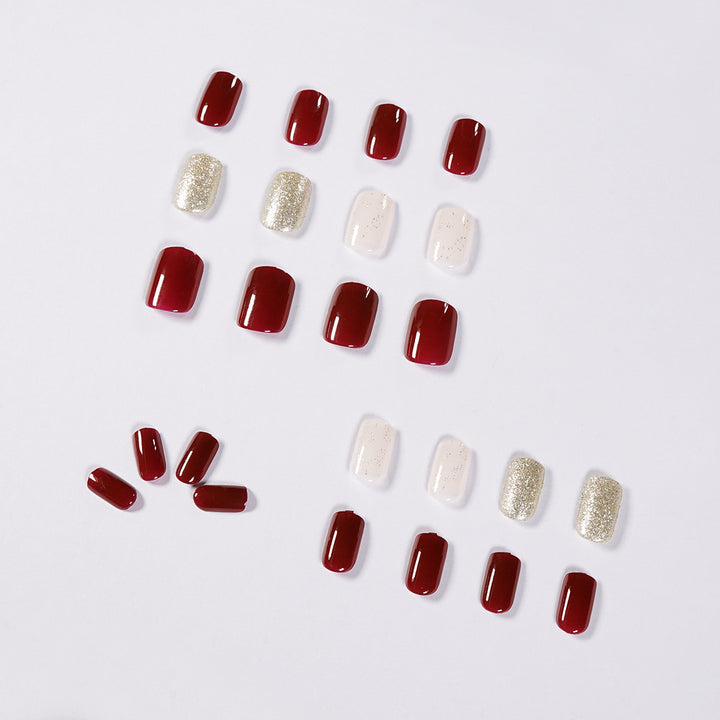 Elegant and luxurious nail art Kalsten