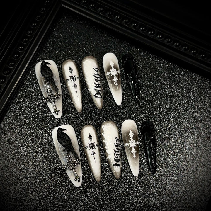 Gothic-Inspired Press-On Nail Art Set
