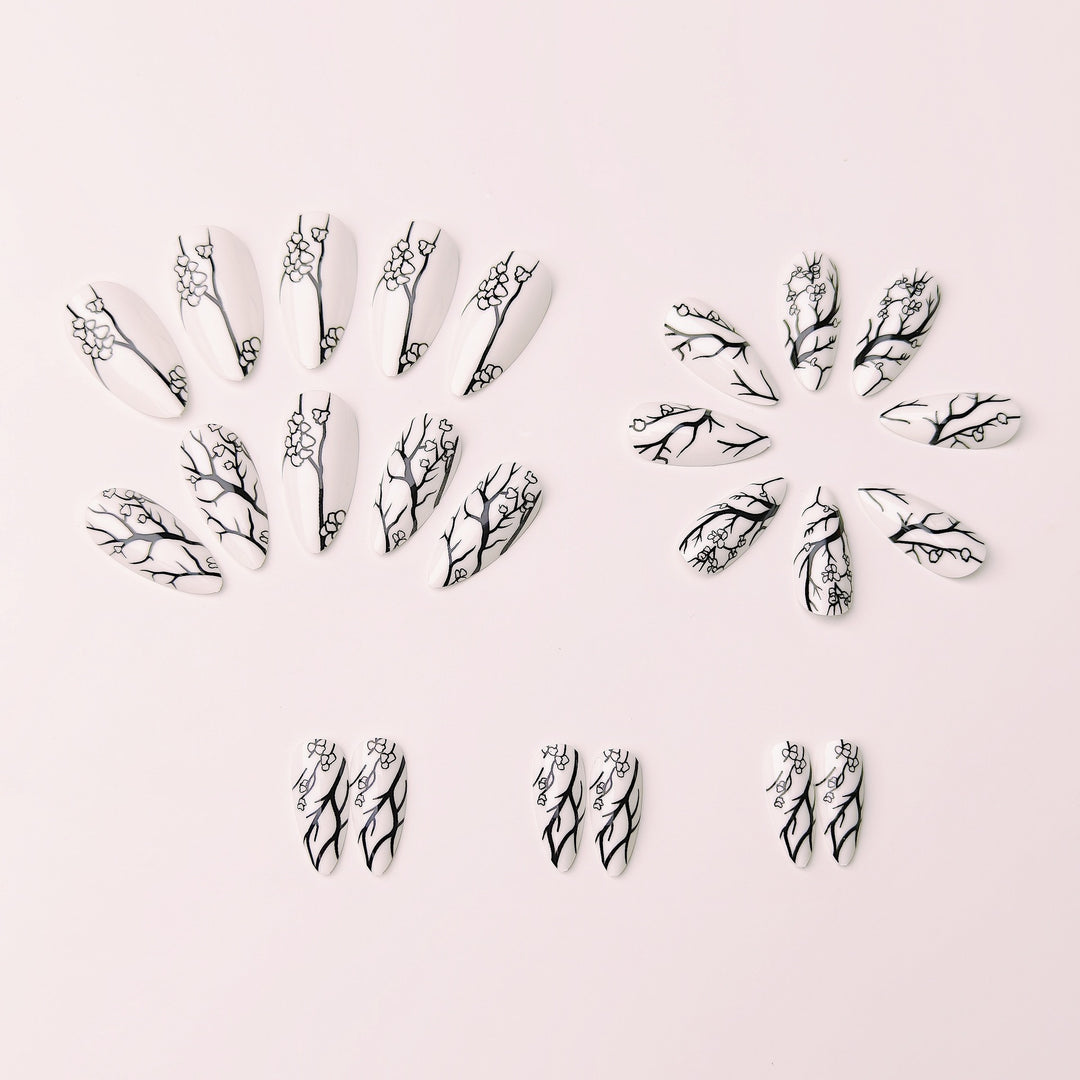 Artificial nails with elegant floral design Kalsten