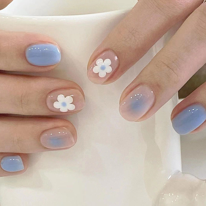 Noble Nail Art with Flower Decoration Kalsten