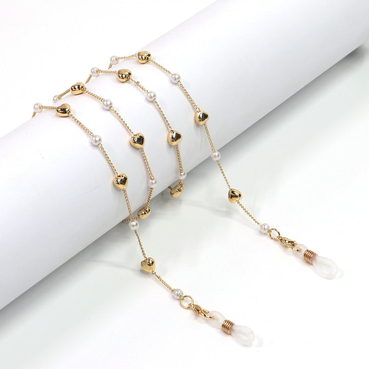 Elegant Heart-Shaped Pearl Chain Eyewear Holder Kalsten