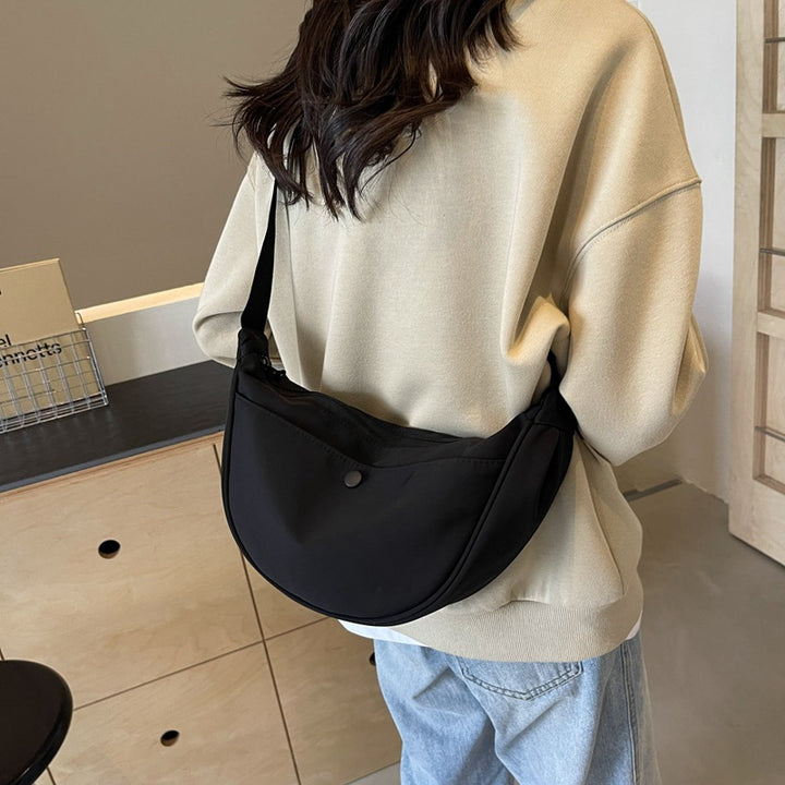 Shoulder bag with adjustable strap and multiple compartments Kalsten