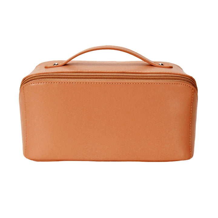 Luxurious cosmetic bag in minimalist design Kalsten