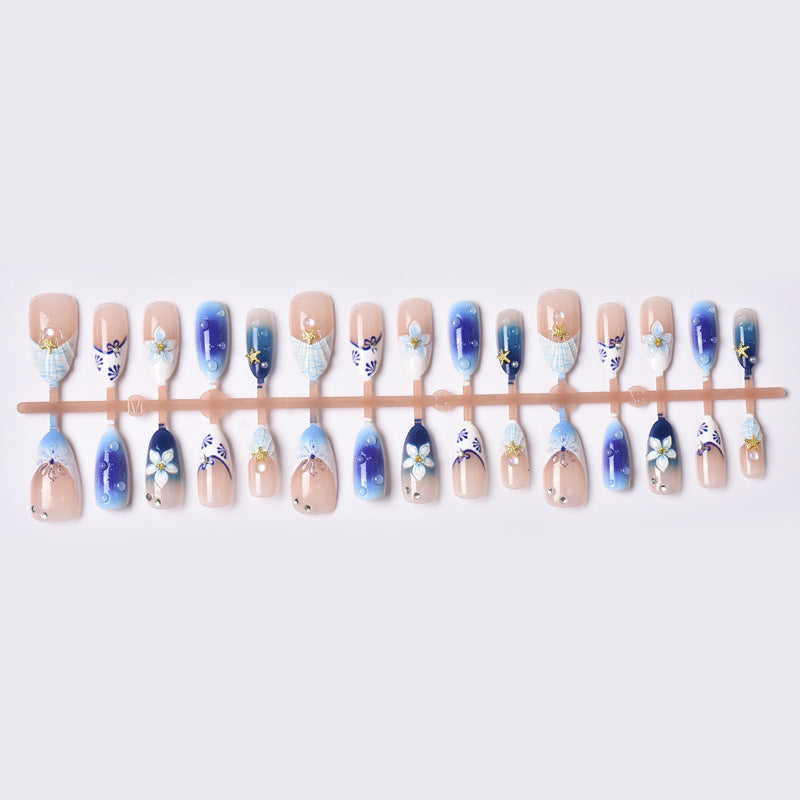 Artistic Floral Pattern Press-On Nail Art Set Kalsten