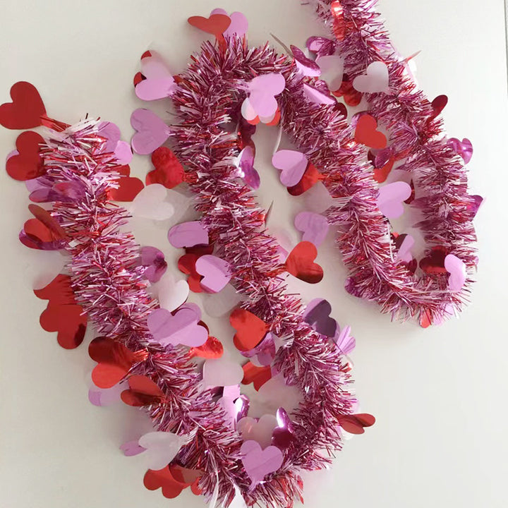 Heart-Shaped Decorative Garland Kalsten