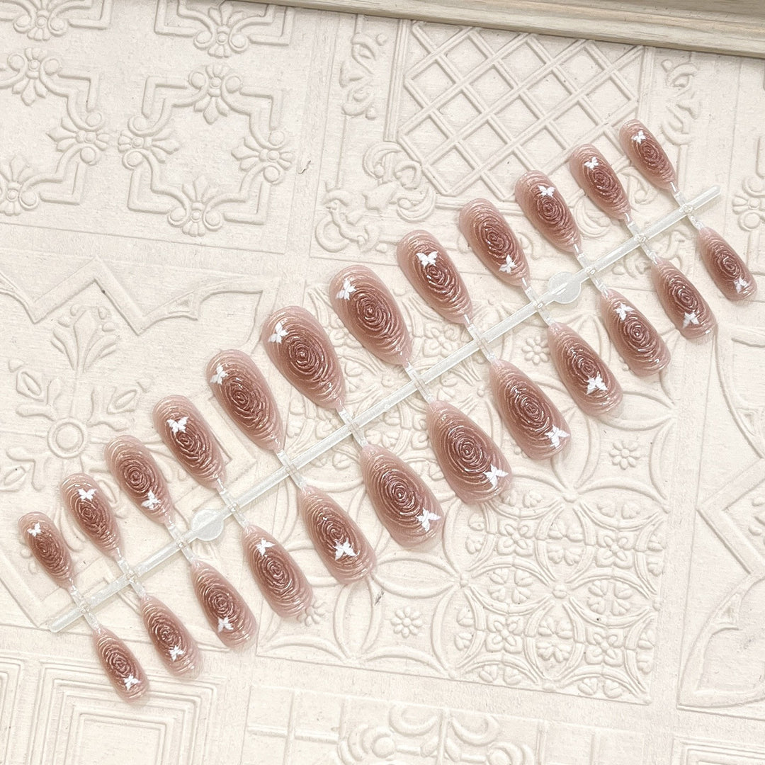 Artistic Floral-Accent Press-On Nail Set Kalsten