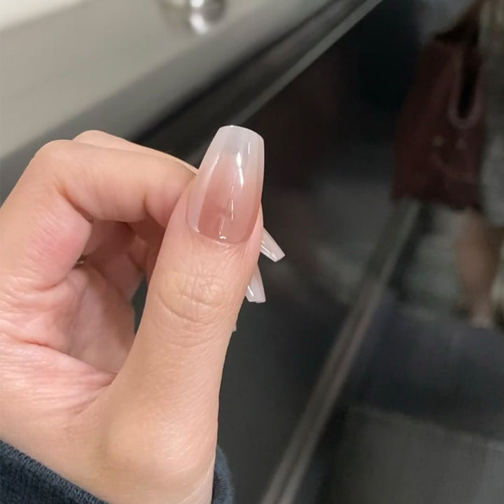 Elegant Press-On Nail Set with Natural Finish Kalsten