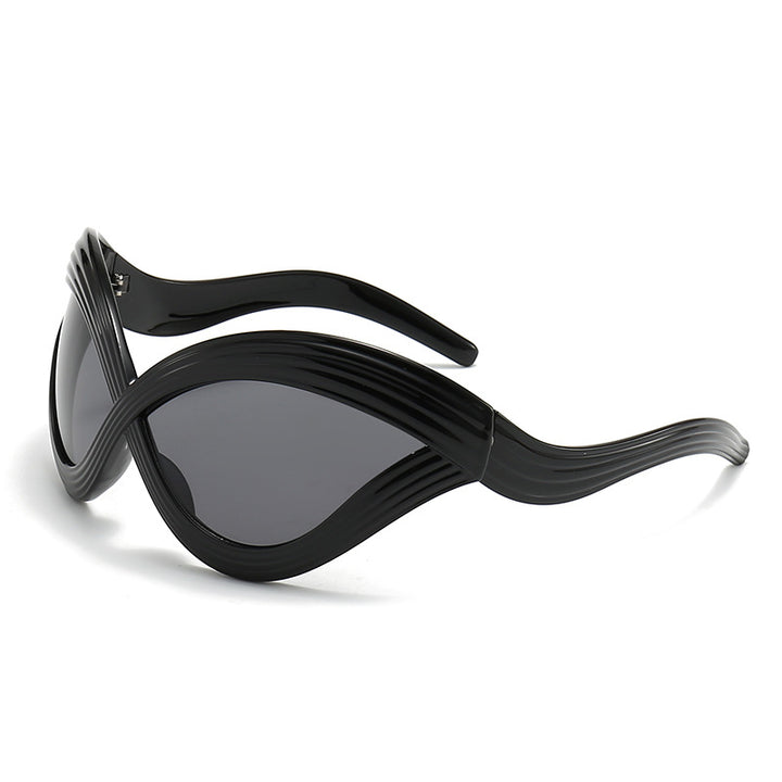 Women extraordinary sunglasses with curved design Kalsten